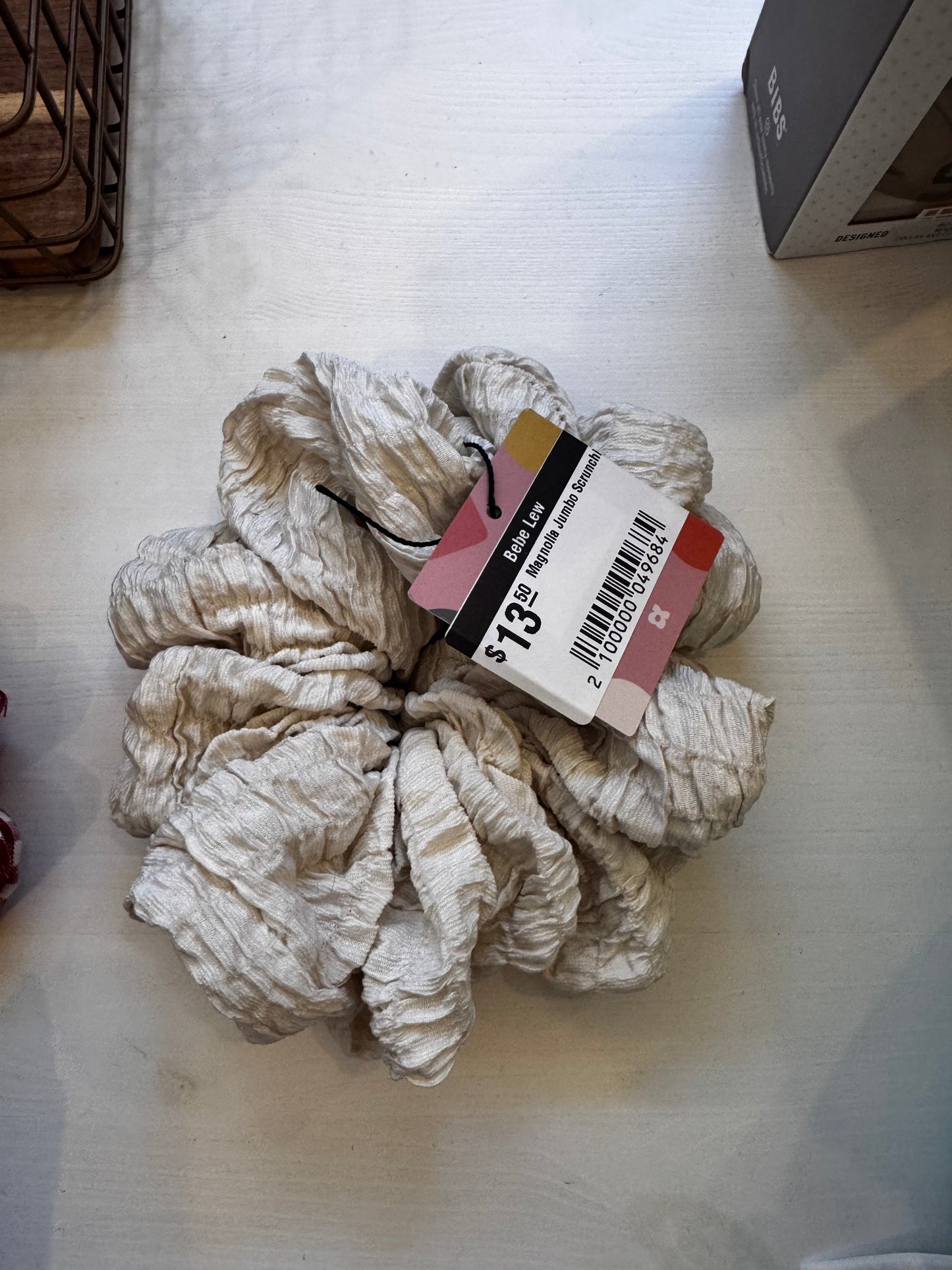 Magnolia Scrunchie