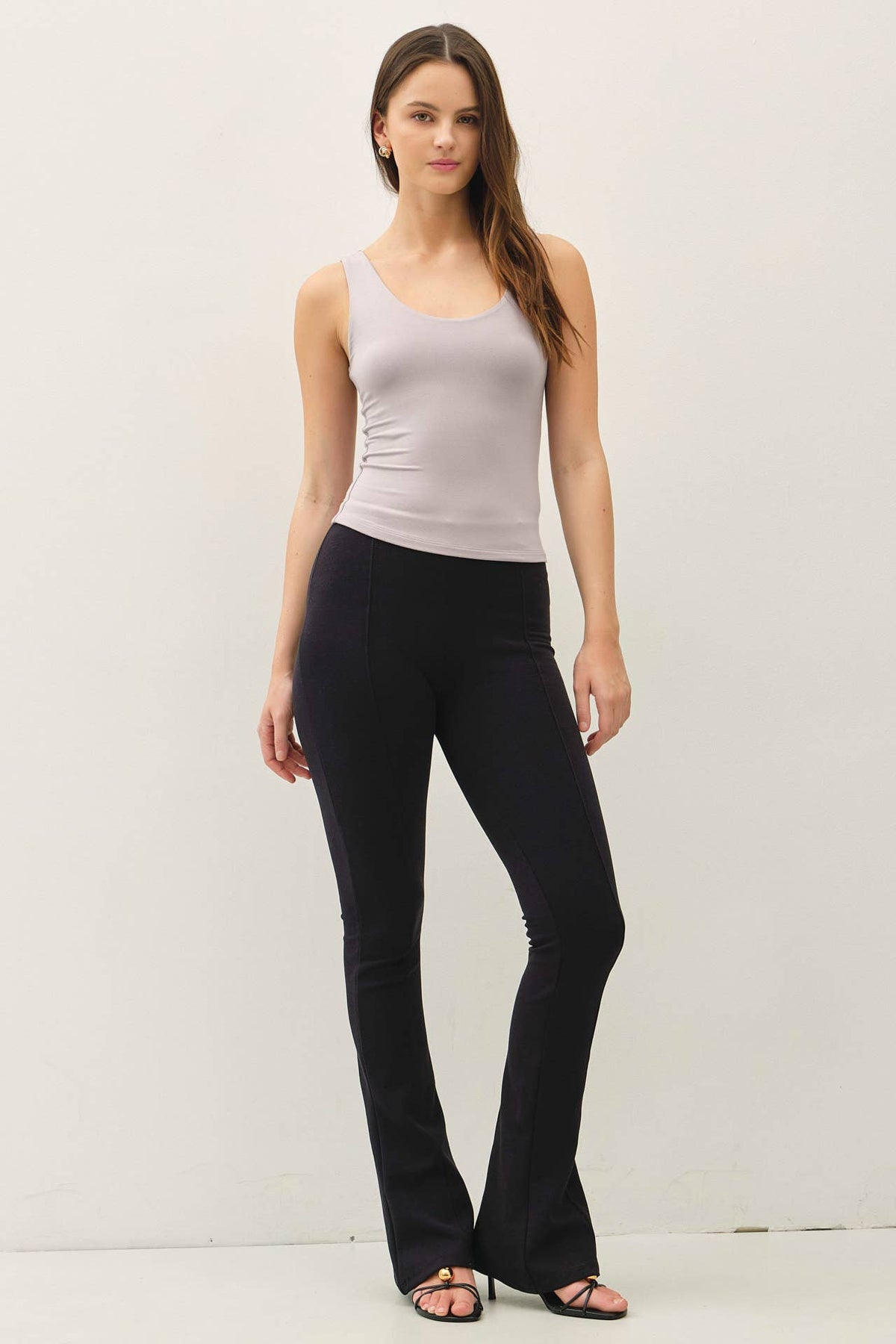 Essential Scoop Neck Off White