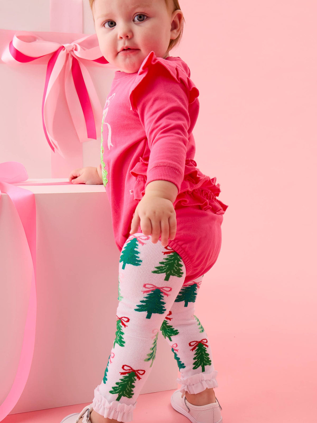 Girls Christmas Tree Bows Patterned Footless Ruffle Tights: Green / 2T-4T