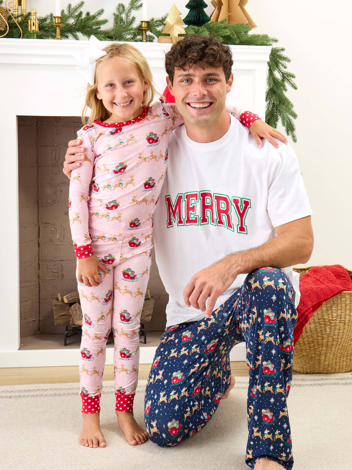 SoftSnooze™ Girls Bamboo Viscose Pink Christmas Reindeer Sleigh Ride Ruffle Long Sleeve Pajama Set: Pink / 7/8