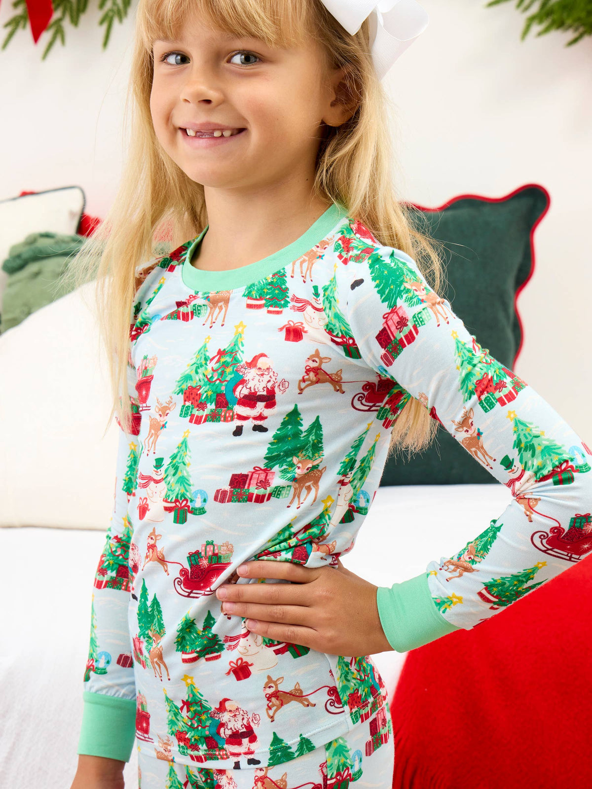 Kids Bamboo Santa Wonderland Christmas Long Sleeve Pajama Set
